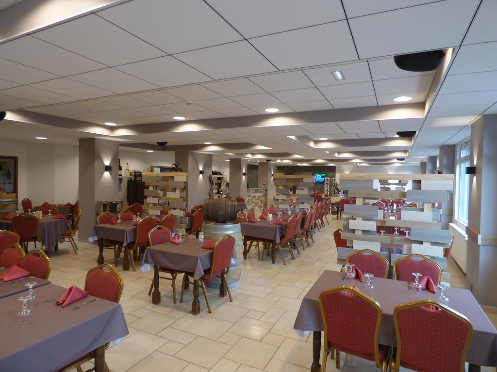 Hotel Restaurant Prunieres Aumont-Aubrac Ngoại thất bức ảnh